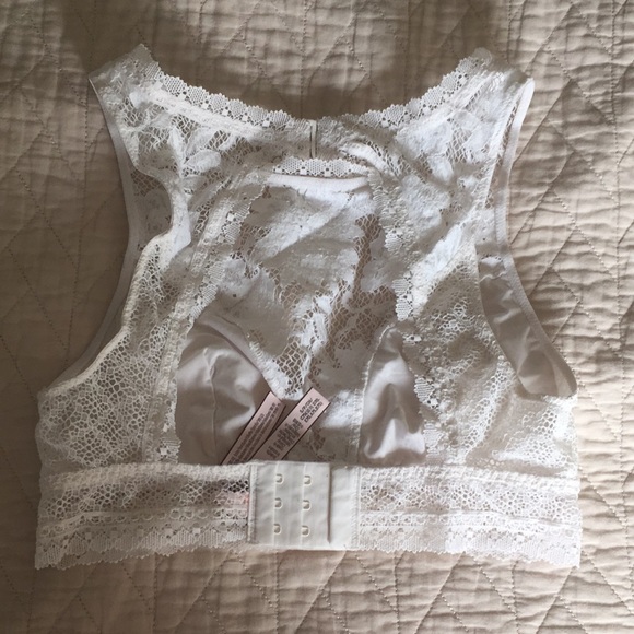 Victoria’s Secret lace bralette - Picture 2 of 4